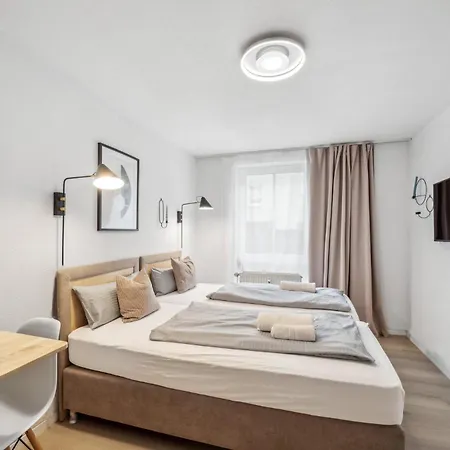 Sali-bayreuth Budget-friendly *